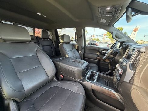 Used 2021 GMC Sierra 1500 SLT w/ SLT Premium Package AWD/4WD image 43
