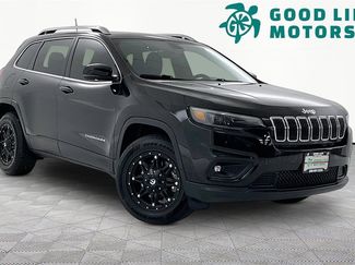 Used 2019 Jeep Cherokee Latitude Plus w/ Comfort/Convenience Group video 1