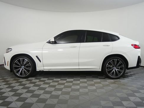 Used 2022 BMW X4 xDrive30i w/ M Sport Package 2 AWD/4WD image 6