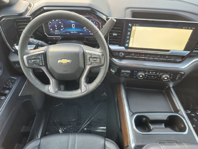Used 2024 Chevrolet Silverado 2500 High Country w/ Technology Package AWD/4WD image 29