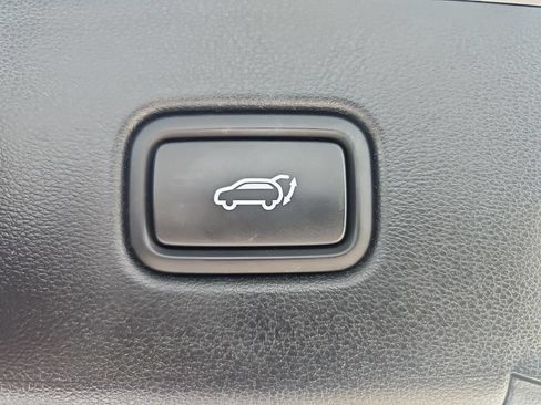 Certified 2024 Hyundai Tucson SEL AWD/4WD image 38