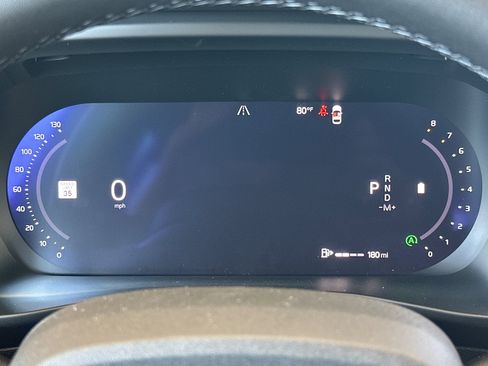 New 2026 Volvo XC40 B5 Ultra AWD/4WD image 21
