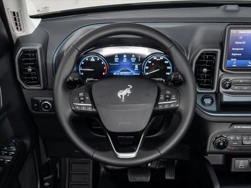 New 2024 Ford Bronco Sport Badlands image 18