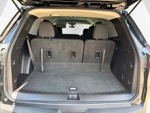 Used 2020 Chevrolet Traverse LS w/ LPO, Black Accent Package AWD/4WD image 32