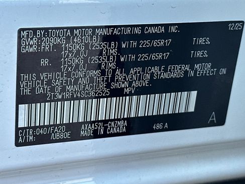 New 2025 Toyota RAV4 XLE image 34