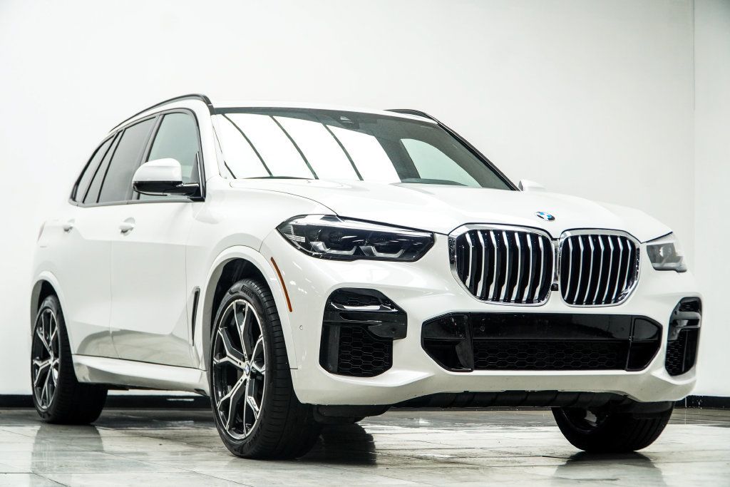 Used 2023 BMW X5 sDrive40i w/ M Sport Package RWD image 5