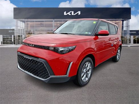 New 2025 Kia Soul LX w/ LX Technology Package image 2