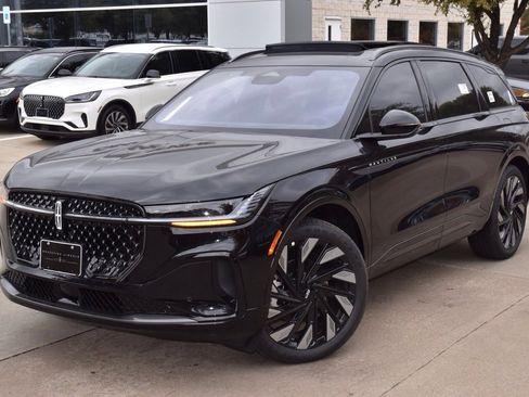 New 2026 Lincoln Nautilus Reserve w/ Jet Appearance Package image 12