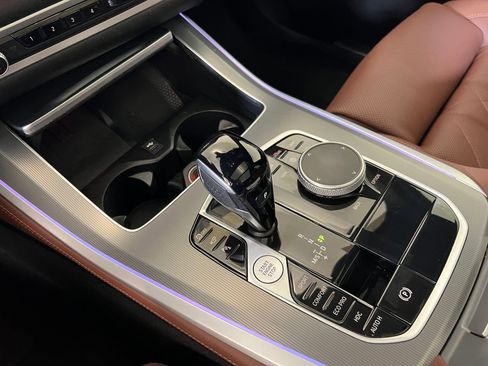 Certified 2023 BMW X5 xDrive40i w/ M Sport Package image 17