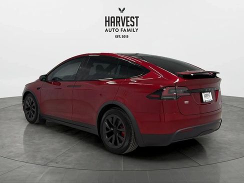 Used 2024 Tesla Model X Plaid image 4