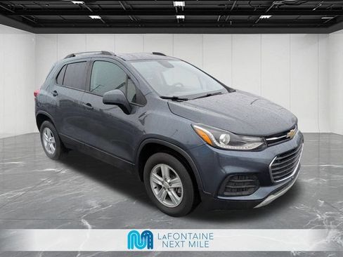 Used 2021 Chevrolet Trax LT AWD/4WD image 6