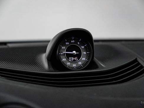 Used 2020 Porsche Taycan Turbo S image 51