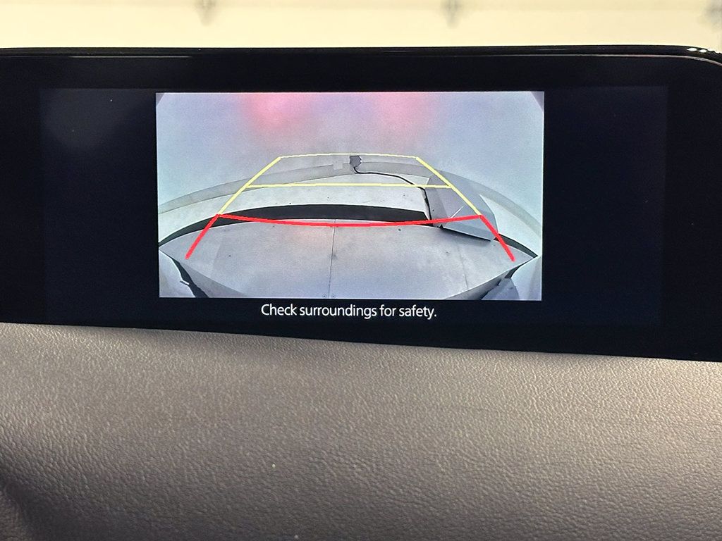 Used 2022 MAZDA MAZDA3 s FWD image 4