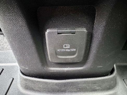 Used 2024 Chevrolet Equinox LT AWD/4WD image 14