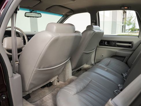 Used 1996 Chevrolet Impala SS RWD image 24