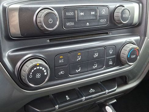 Used 2014 Chevrolet Silverado 1500 LT AWD/4WD image 16