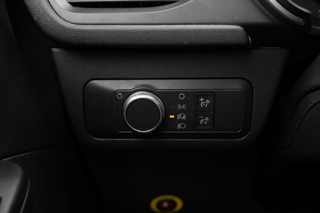 Used 2020 Ford Escape SE FWD image 48