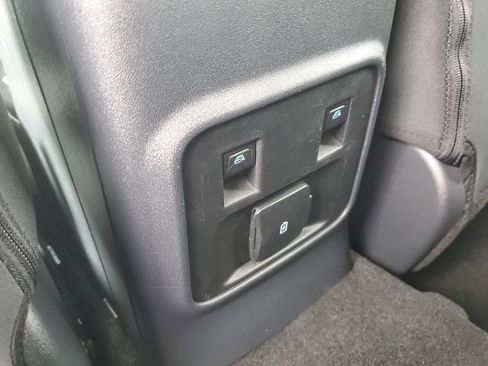 New 2025 Ford Bronco 4-Door image 12