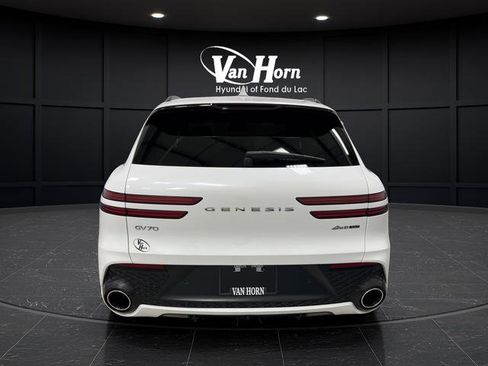 Used 2025 Genesis GV70 3.5T Sport w/ Sport Prestige Package image 14