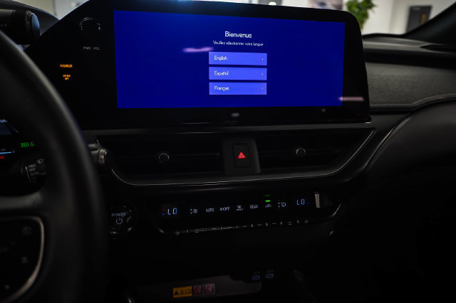 Certified 2025 Lexus UX 300h FWD w/ Accessory Package (Z2) image 16