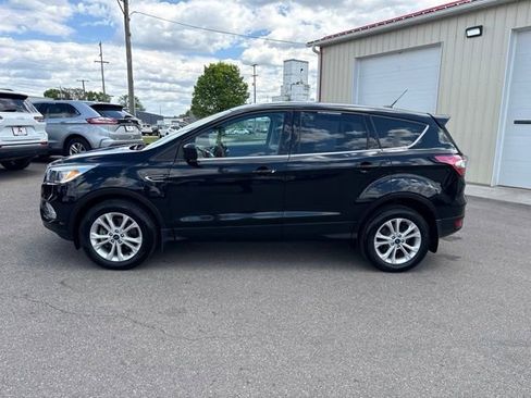 Used 2017 Ford Escape SE AWD/4WD image 6