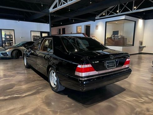 Used 1998 Mercedes-Benz S 420 image 3