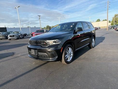 Used 2025 Dodge Durango GT AWD/4WD image 17