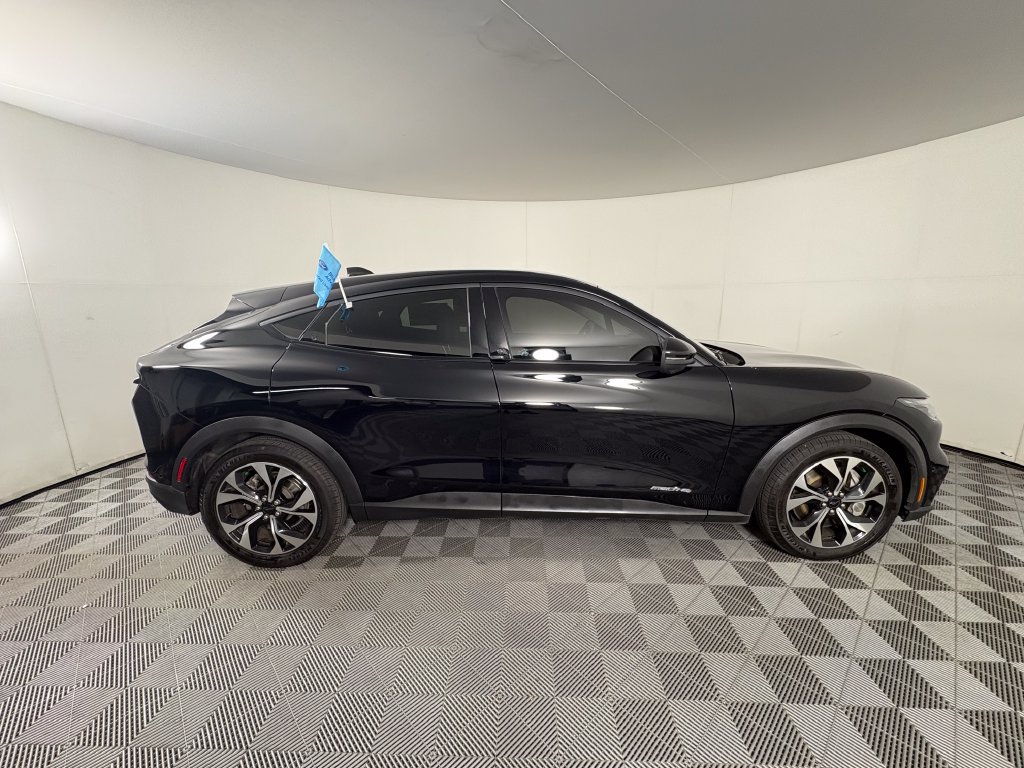 Used 2024 Ford Mustang Mach-E Select AWD/4WD image 6