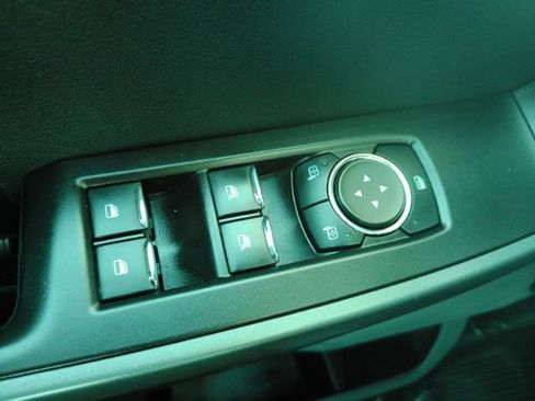 Used 2025 Ford F250 XLT image 33