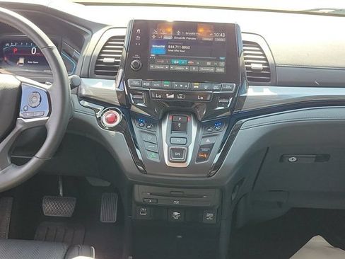 Used 2024 Honda Odyssey Elite image 23