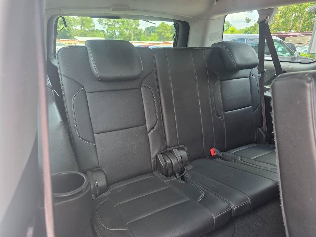 Used 2018 Chevrolet Suburban LT AWD/4WD image 15