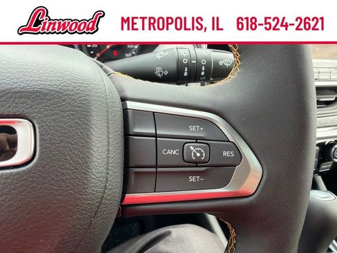 New 2026 Jeep Compass Latitude AWD/4WD image 16
