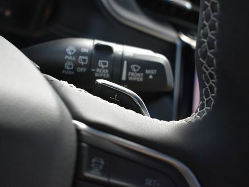 Used 2024 Jeep Grand Cherokee L Limited image 21