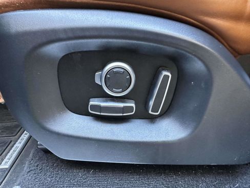 Used 2016 Land Rover Range Rover Sport Autobiography image 23