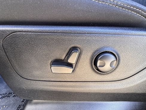 Used 2022 RAM 1500 Big Horn image 18