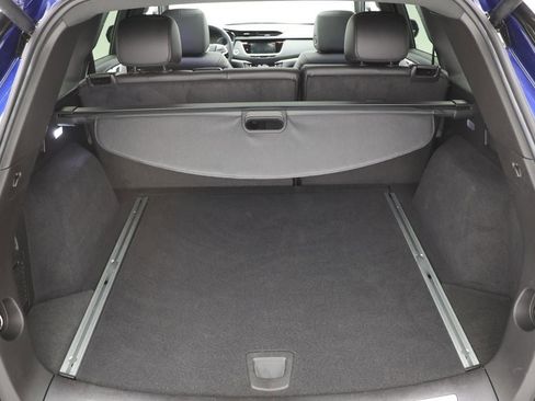 Used 2025 Cadillac XT5 Premium Luxury image 30