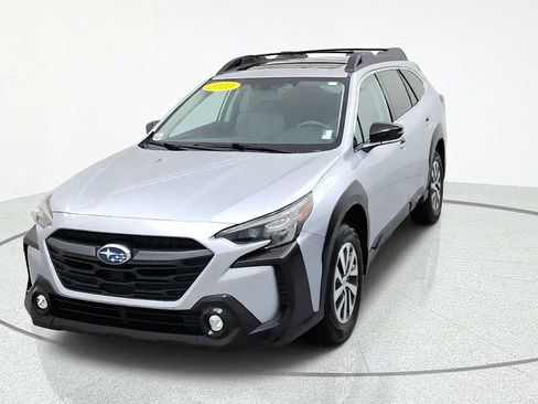 Certified 2023 Subaru Outback Premium AWD/4WD image 3