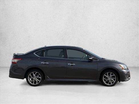 Used 2015 Nissan Sentra SR image 3