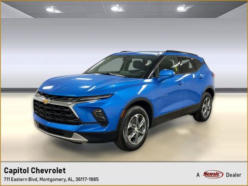 Certified 2024 Chevrolet Blazer LT w/ Convenience Package image 1
