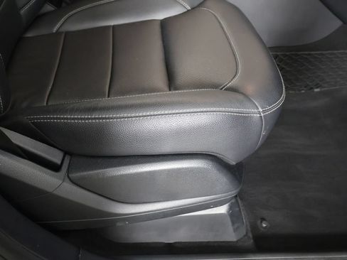 Used 2014 Mercedes-Benz ML 350 4MATIC image 30