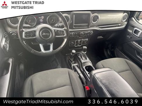 Used 2019 Jeep Wrangler Unlimited Sahara w/ Safety Group image 11