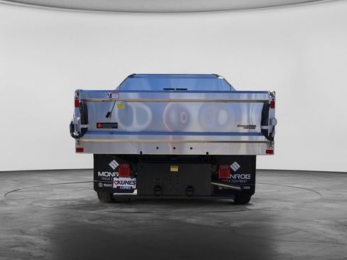 New 2024 Ford F550 4x4 Regular Cab Super Duty image 6