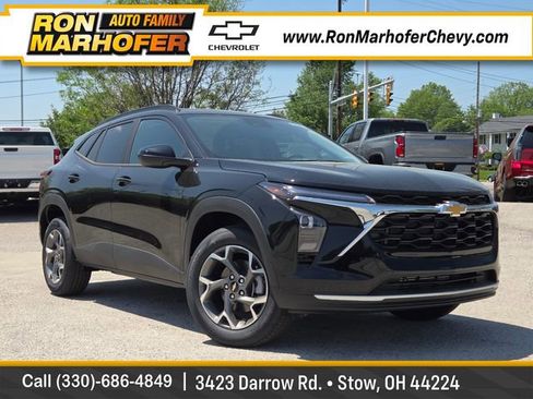 New 2026 Chevrolet Trax LT w/ Driver Confidence Package FWD image 1
