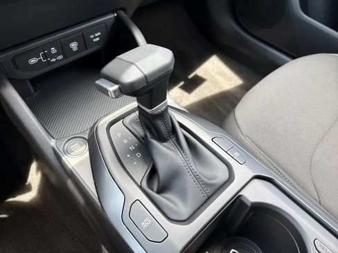 New 2026 Kia K4 FWD image 15