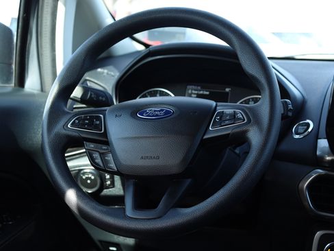 Used 2021 Ford EcoSport SE w/ SE Convenience Package image 8