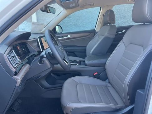 New 2026 Volkswagen Atlas SEL image 24