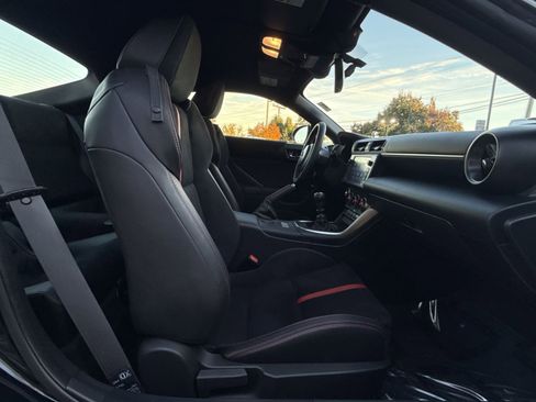 Used 2024 Subaru BRZ Limited image 24