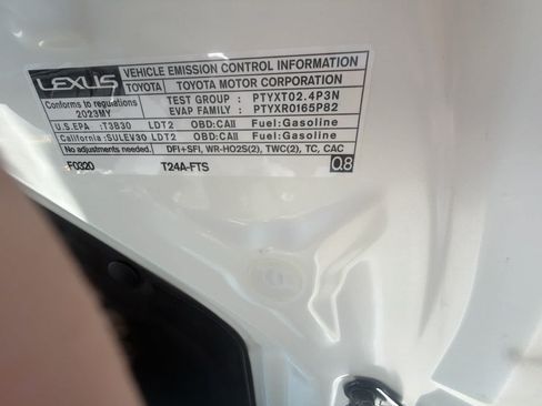 Used 2023 Lexus RX 350 FWD w/ Accessory Package image 4