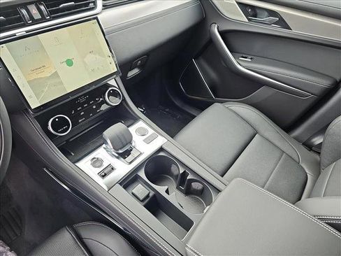 New 2026 Jaguar F-PACE R-Dynamic S image 25