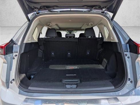 Used 2024 Nissan Rogue SL w/ SL Premium Package FWD image 6